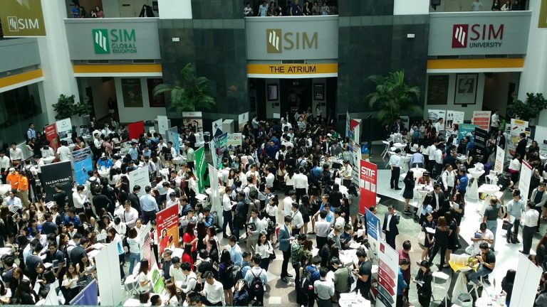 Triển vọng nghề nghiệp dành cho du học sinh tại Học viện SIM