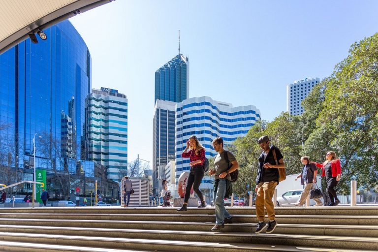 Cơ hội vào các trường đại học công lập top đầu Úc, học bổng đến 100%