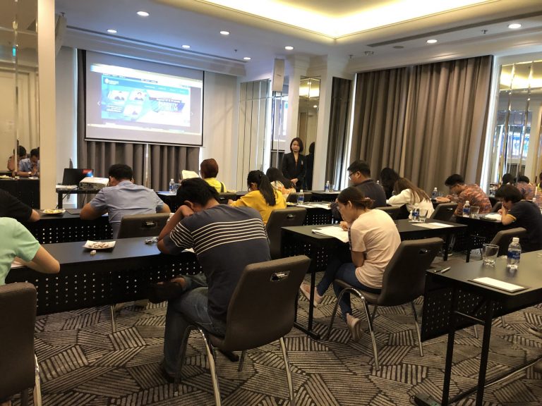 Chúc mừng học sinh INEC nhận học bổng ĐH James Cook Singapore 2020