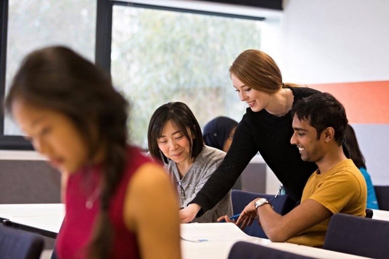 Du học Úc cùng Navitas – Tiến thẳng đến các đại học top 1% thế giới