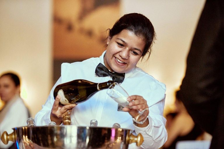 Học viện SHMS Thụy Sĩ – Top 4 trường khách sạn hàng đầu thế giới