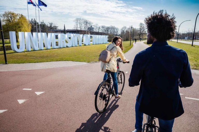 Hội thảo du học Hà Lan: Lộ trình đơn giản vào đại học hàng đầu